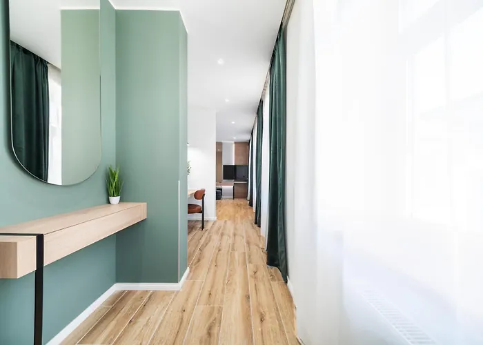 Zeus Design West Апартаменты *
