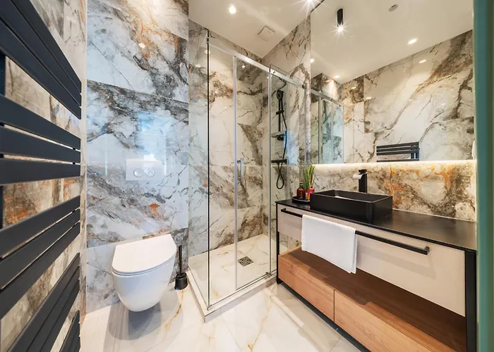 Zeus Design West Апартаменты