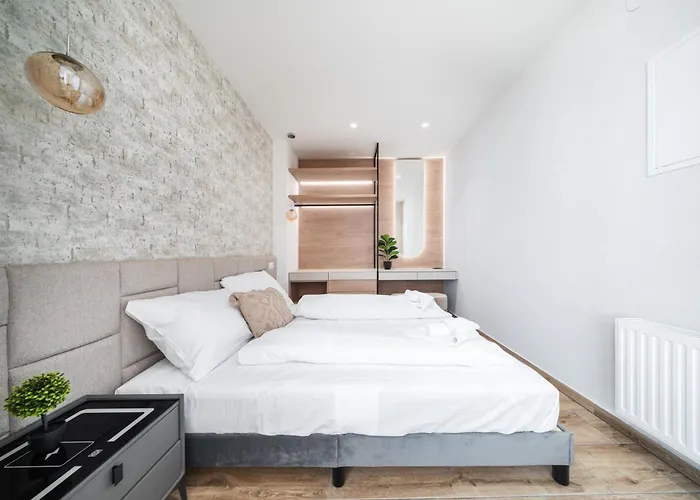 Apartment Zeus Design West *